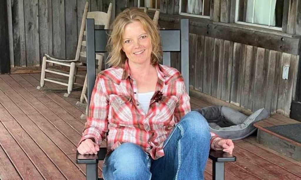 PATIO: Kim Smith 8 PATIO 425831680469027