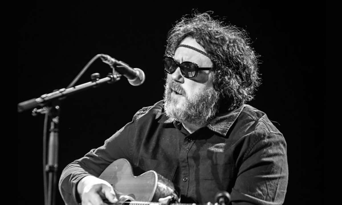 Damien Jurado: ‘All hits & no misses tour’ w/ St. Yuma