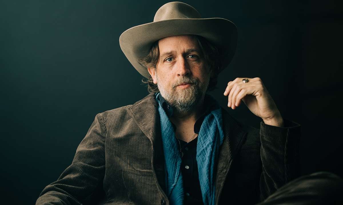 Hayes Carll w/ Joelton Mayfield